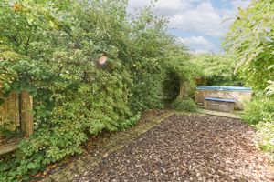 Photo 31- click for photo gallery